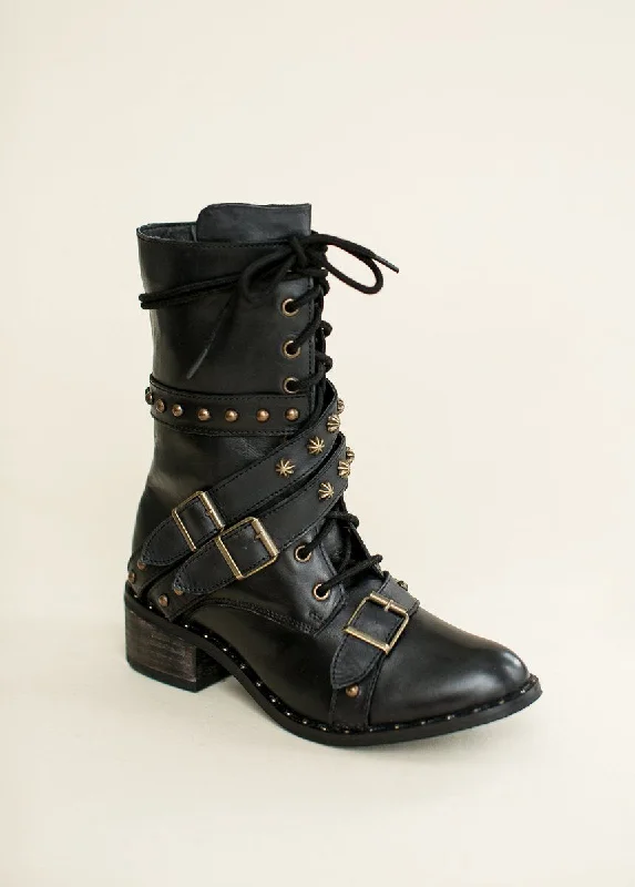 Rowan Leather Combat Boot in Distressed Black