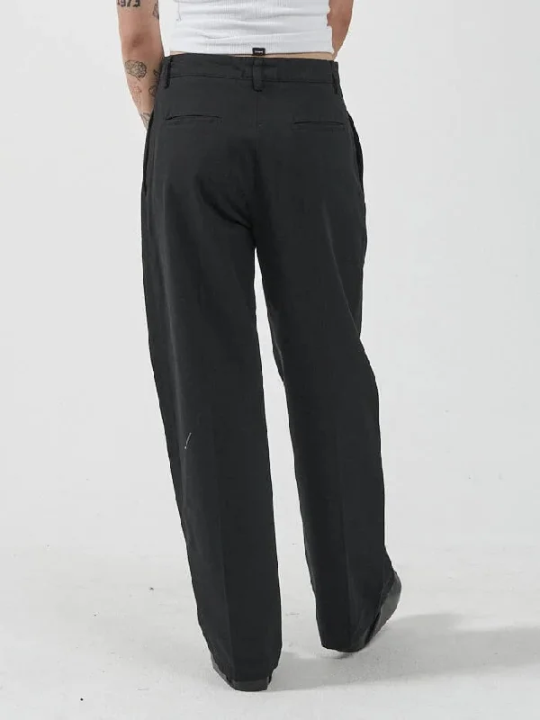 Thrills Ivy Mid Rise Pleated Pant