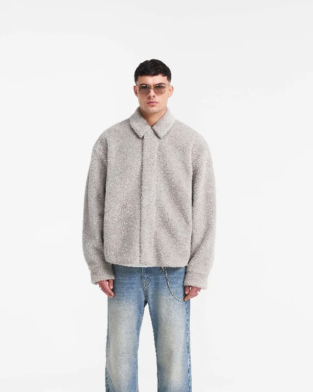 Shearling Scoop Hem Shirt - Ice Grey