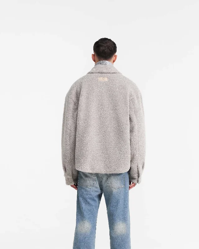 Shearling Scoop Hem Shirt - Ice Grey