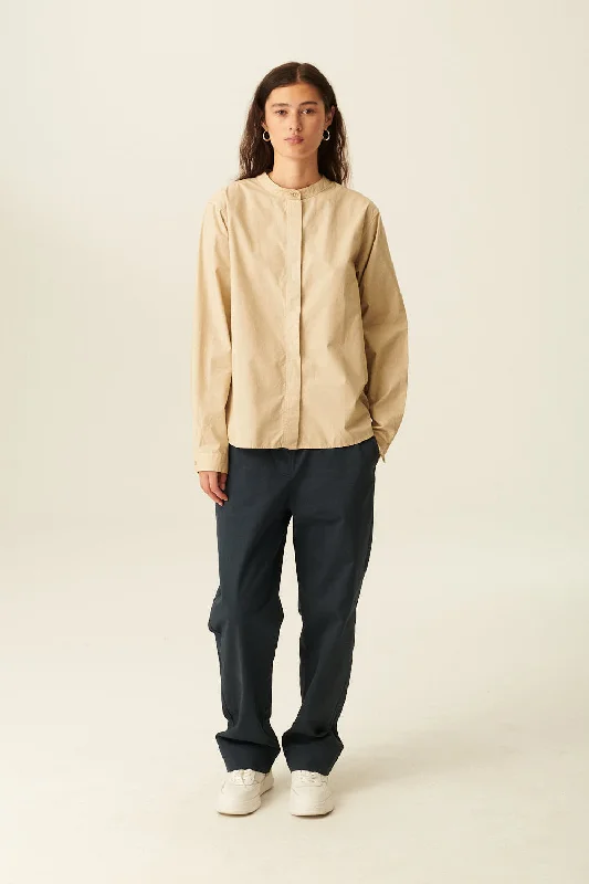 SOFIE GARMENT DYED POPLIN - BEIGE