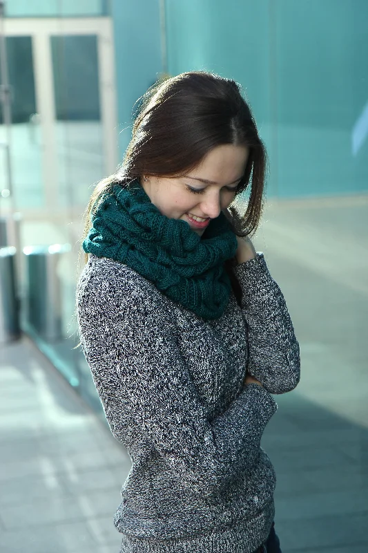 Luxurious Merino Wool Hand Knit Infinity Scarf