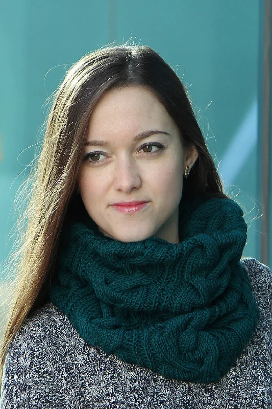 Luxurious Merino Wool Hand Knit Infinity Scarf